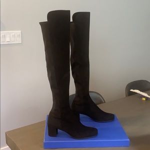 Stuart Weitzman Stand Tall Suede Boots 8.5